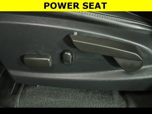 Used 2021 Chevrolet Colorado ZR2 image 7