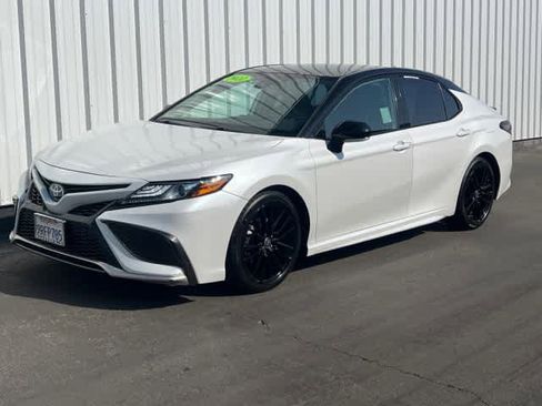Used 2022 Toyota Camry XSE image 1