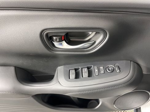 New 2026 Honda HR-V LX image 24