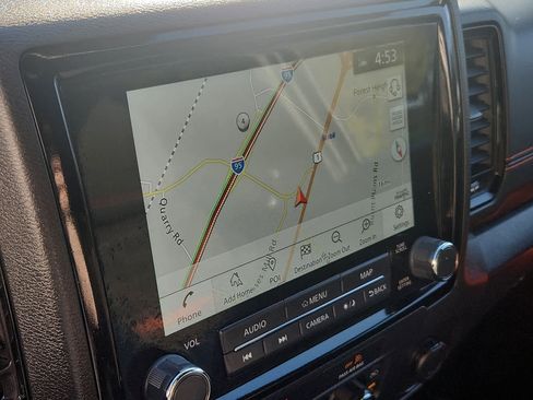 Used 2022 Nissan Frontier PRO-4X w/ Technology Package image 19