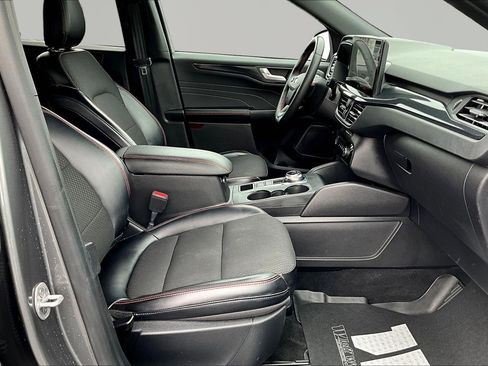 Used 2024 Ford Escape ST-Line Select w/ Tech Pack #1 image 30