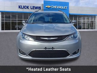 Used 2017 Chrysler Pacifica Touring-L video 2