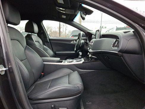 Used 2019 Kia Stinger GT image 13