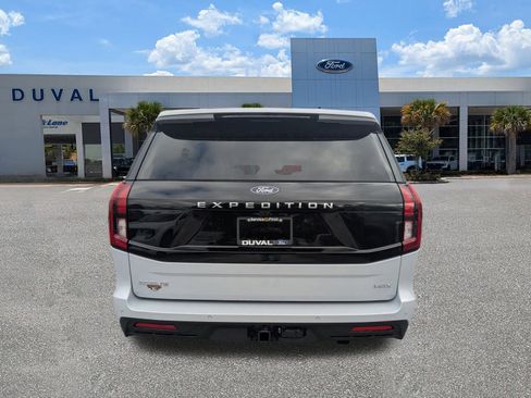 New 2026 Ford Expedition Max Active image 5