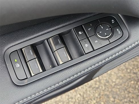 Used 2024 Lexus RX 350 Premium image 24