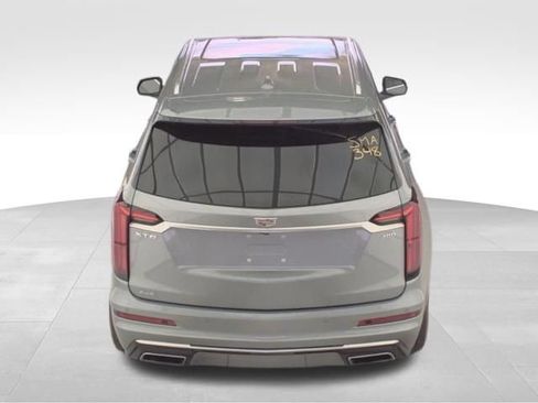 Used 2024 Cadillac XT6 Premium Luxury AWD/4WD image 12