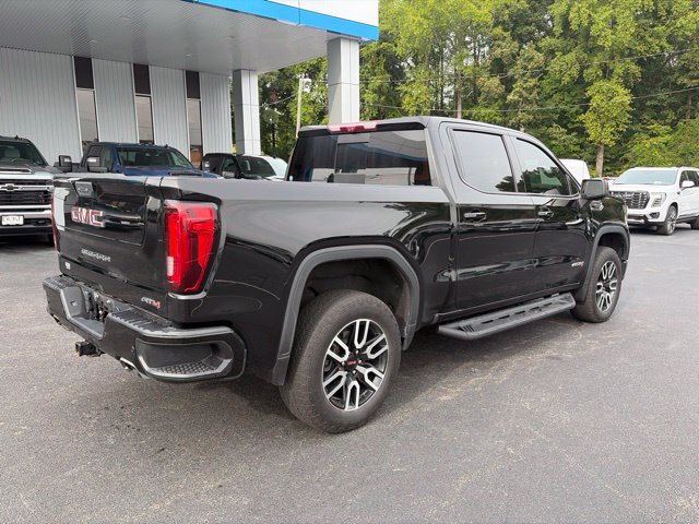 Used 2024 GMC Sierra 1500 AT4 w/ Technology Package AWD/4WD image 9