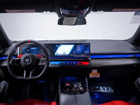 New 2026 BMW M5 image 10