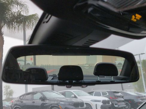 Used 2025 BMW 330i 330i w/ M Sport Package image 27