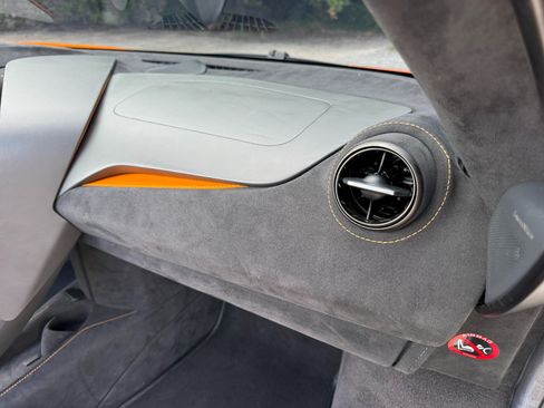 Used 2021 McLaren 720S Performance RWD image 19