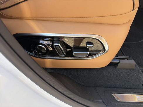 New 2026 Jeep Grand Cherokee Summit AWD/4WD image 36