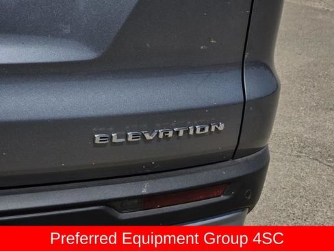 New 2026 GMC Acadia Elevation w/ Elevation Premium Package FWD image 9