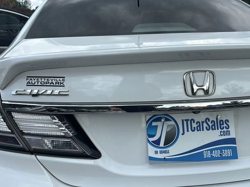 Used 2013 Honda Civic Hybrid Sedan image 35