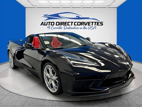 Used 2022 Chevrolet Corvette Stingray Preferred Conv w/ Z51 Performance Package RWD image 3