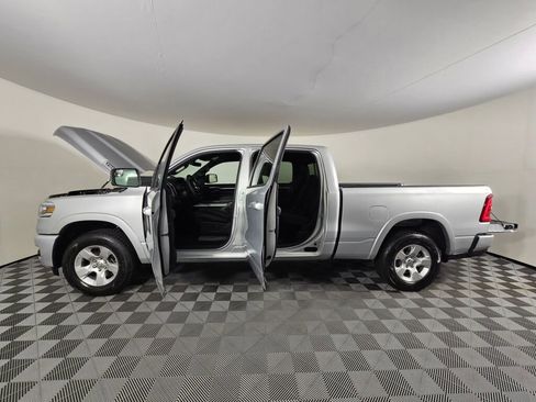 New 2026 RAM 1500 Big Horn AWD/4WD image 17