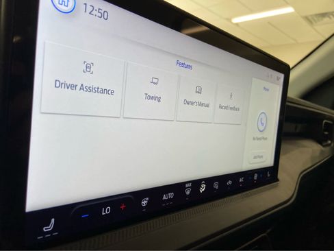 New 2025 Ford Maverick XLT w/ XLT Luxury Package image 28