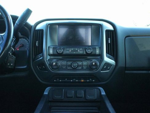 Used 2018 Chevrolet Silverado 1500 LT w/ All Star Edition image 17