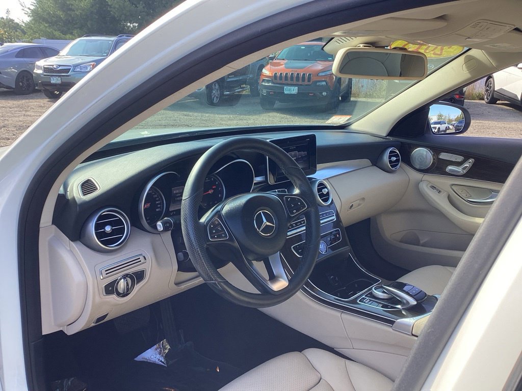Used 2015 Mercedes-Benz C 300 4MATIC Sedan image 12