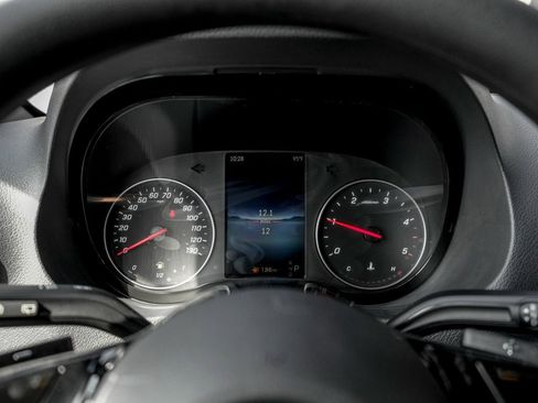 Used 2025 Mercedes-Benz Sprinter 2500 image 15