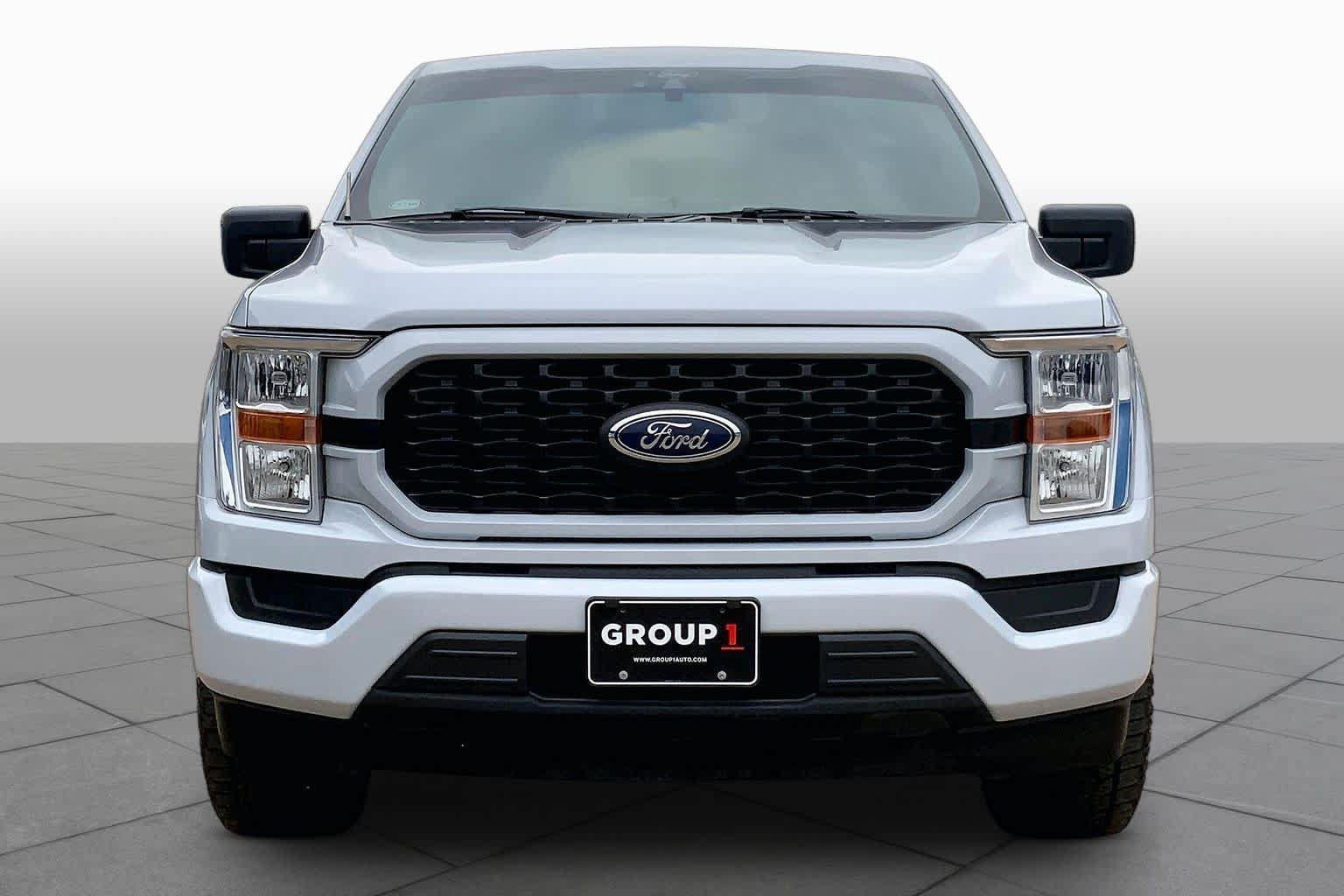 Used 2022 Ford F150 XL w/ STX Appearance Package RWD image 4