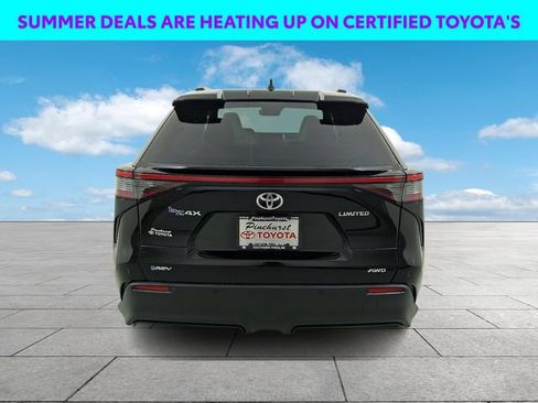 Used 2024 Toyota bZ4X AWD w/ Weather Package image 7