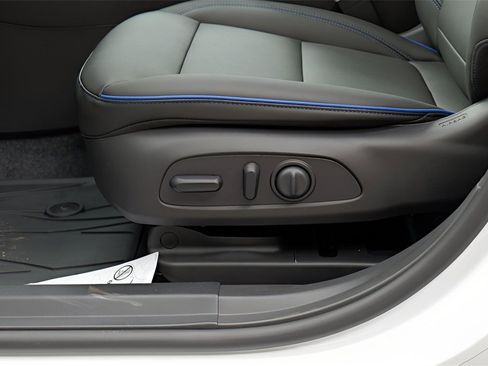 New 2026 Buick Envista Sport Touring w/ Convenience I Package image 21