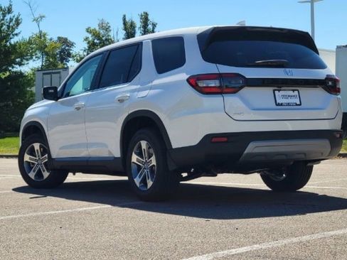 Used 2025 Honda Pilot EX-L image 27