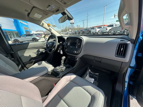 Certified 2022 Chevrolet Colorado W/T w/ WT Convenience Package image 14