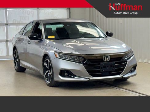 Used 2022 Honda Accord Sport image 1