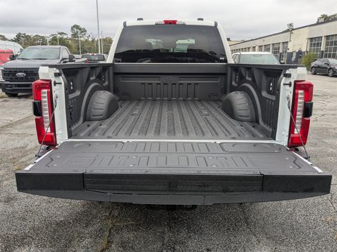 New 2026 Ford F250 Lariat w/ Black Appearance Package image 12