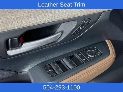 Used 2025 Toyota Grand Highlander Platinum image 18