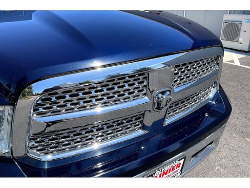Used 2013 RAM 1500 Laramie w/ Convenience Group AWD/4WD image 30