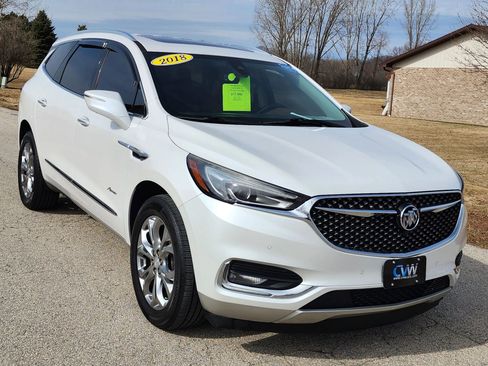 Used 2018 Buick Enclave Avenir w/ Avenir Technology Package image 5
