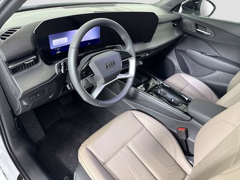 Used 2026 Audi Q3 quattro 2.0T AWD/4WD image 9