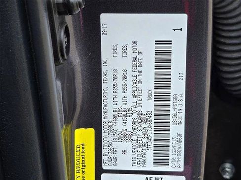 Used 2018 Toyota Tundra SR5 w/ SR5 Upgrade Package AWD/4WD image 17