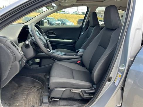 Used 2022 Honda HR-V EX image 12