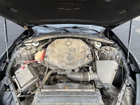 Used 2019 Chevrolet Camaro LT RWD image 30