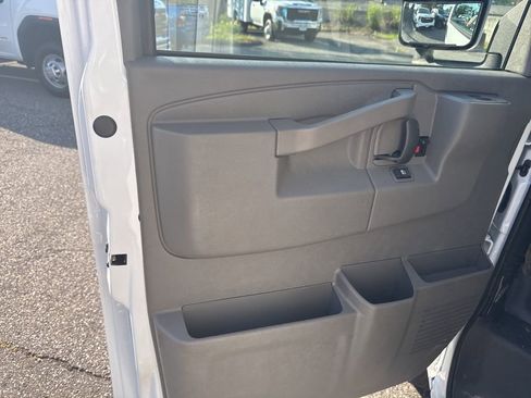New 2025 GMC Savana 3500 w/ Power Convenience Package image 19