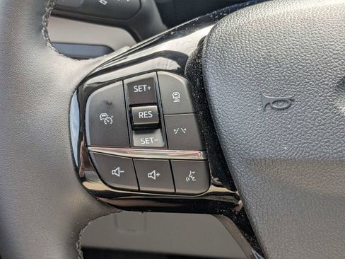 Certified 2026 Ford Escape SE w/ PHEV Premium Package FWD image 29