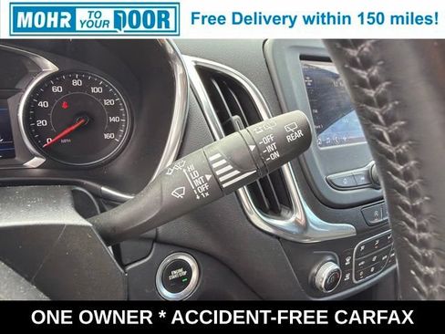Used 2022 Chevrolet Equinox LT FWD image 18