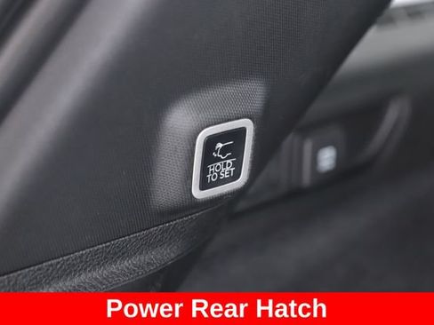 Used 2025 Jeep Grand Cherokee Summit AWD/4WD image 32