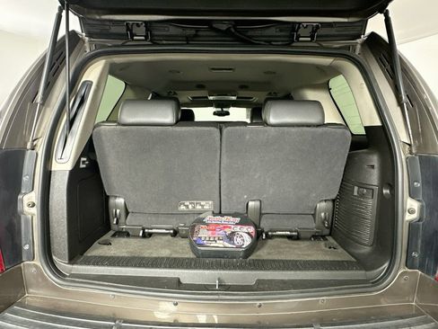 Used 2013 Chevrolet Tahoe LT w/ Luxury Package AWD/4WD image 29
