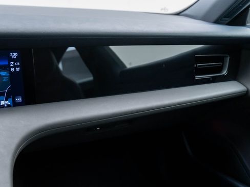 Certified 2022 Porsche Taycan 4S image 26