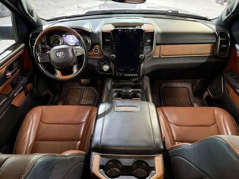 Used 2022 RAM 1500 Limited w/ Body-Colour Bumper Group image 10