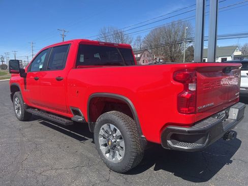 New 2026 Chevrolet Silverado 2500 Custom w/ Custom Value Package AWD/4WD image 3