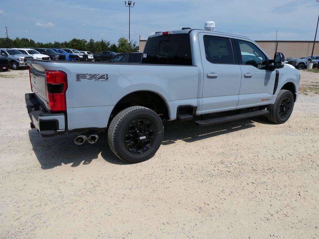 New 2027 Ford F250 Lariat w/ Black Appearance Package AWD/4WD image 5