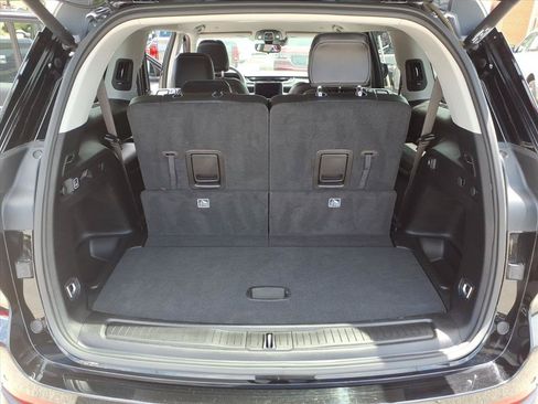 Used 2023 Jeep Grand Cherokee L Limited w/ Trailer Tow Group (B) AWD/4WD image 15