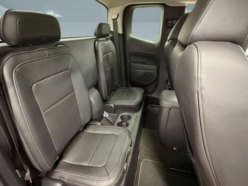 Used 2015 Chevrolet Colorado LT w/ Luxury Package RWD image 31