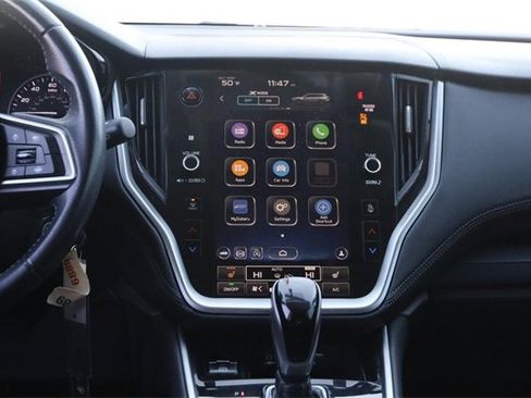 Used 2021 Subaru Outback Premium image 20