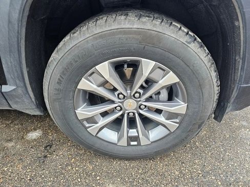 Used 2025 Chevrolet Equinox LT image 5